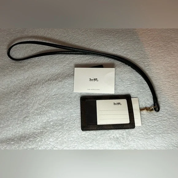 πCoach / Signature Canvas / Black and Brown / ID Lanyard-Card Holder π - Picture 3 of 5